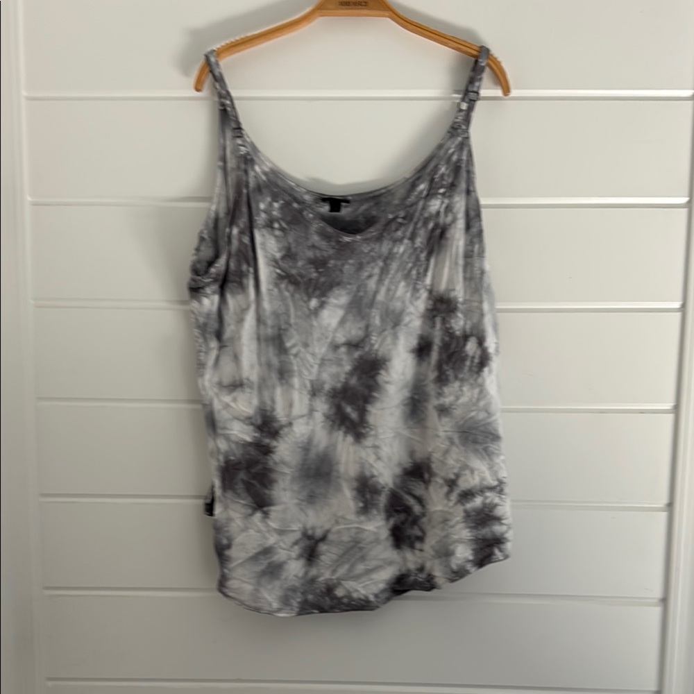 Torrid Gray and White Sleeveless Relaxed Tank Top